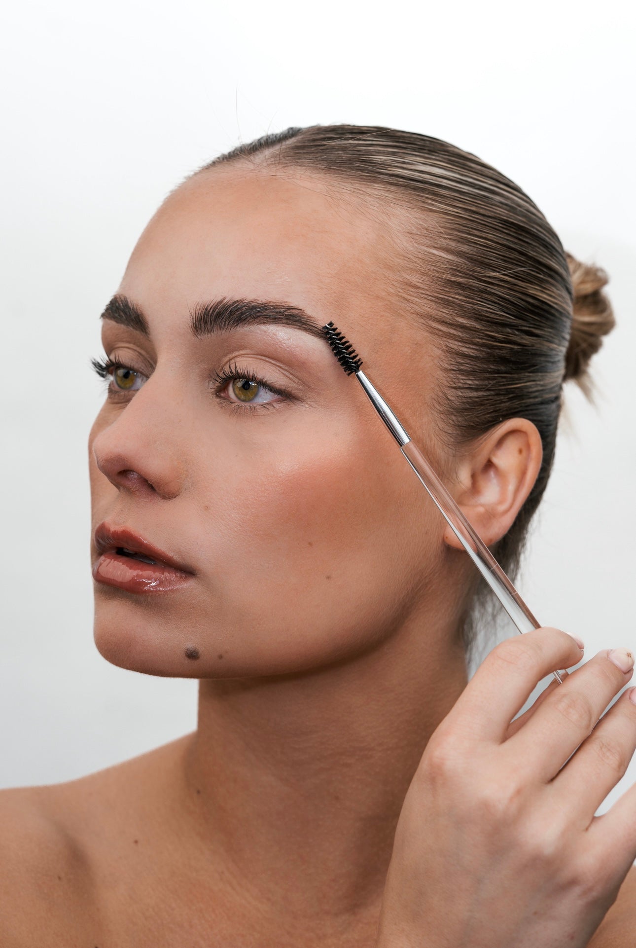 Browshape applicator